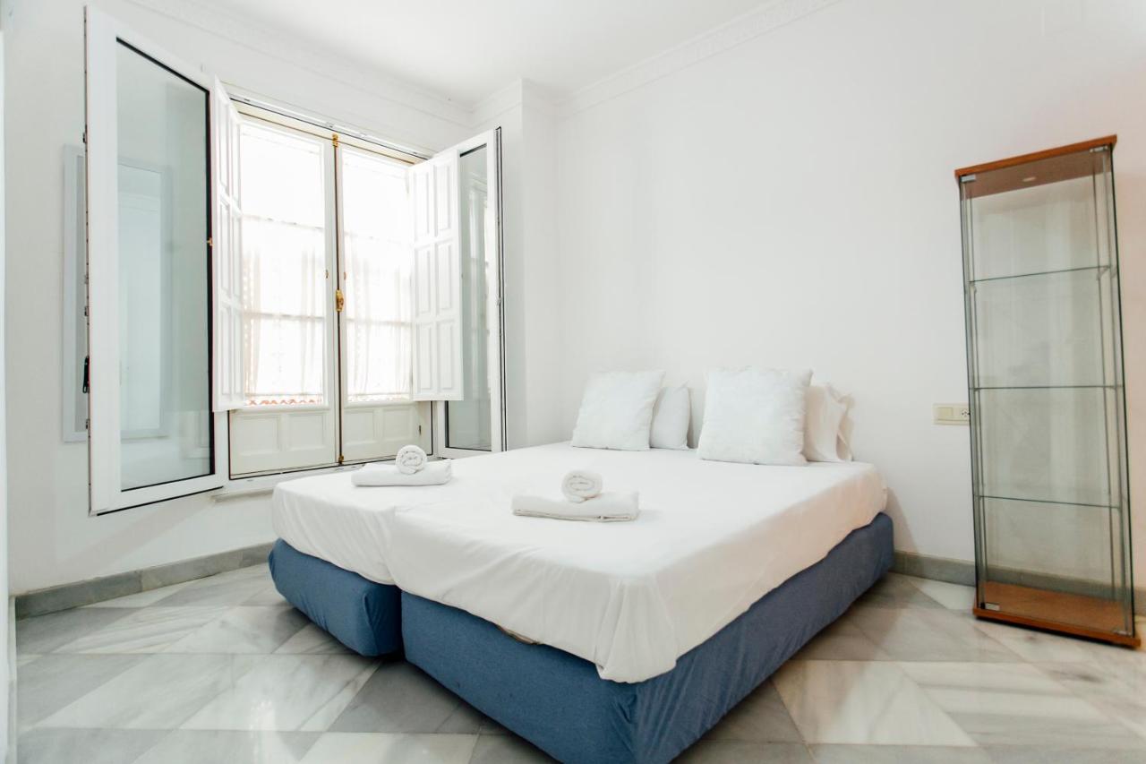 Cozy And Bright- 1Bd 1Bth - La Alfalfa Sevilla Bagian luar foto