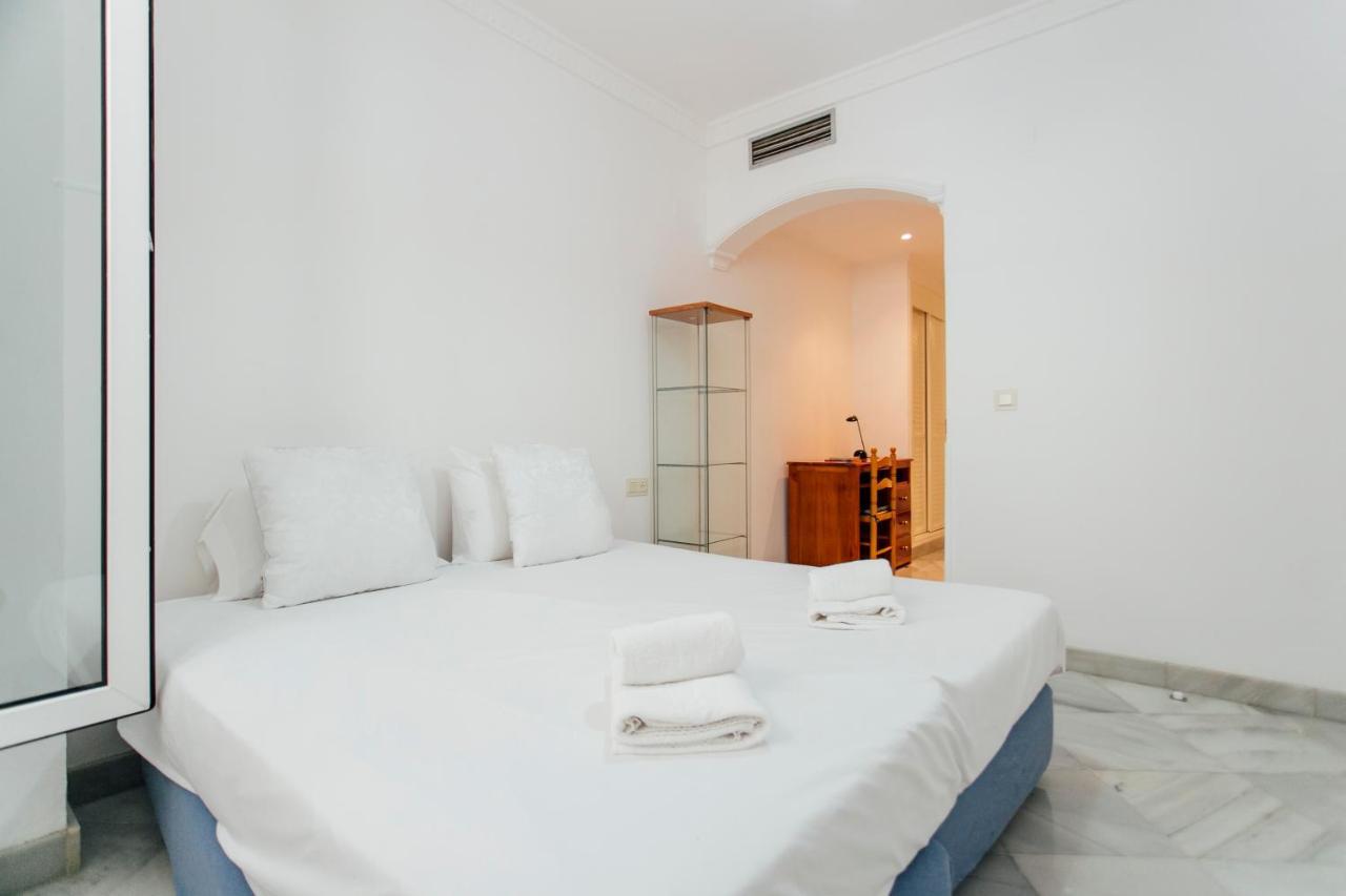 Cozy And Bright- 1Bd 1Bth - La Alfalfa Sevilla Bagian luar foto